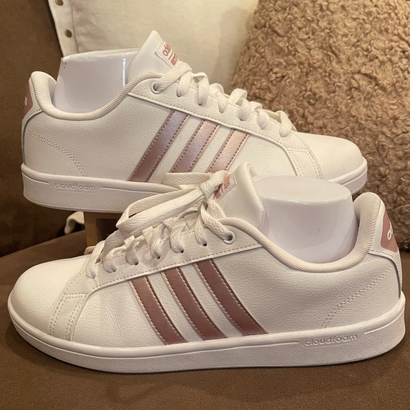 28y001 adidas